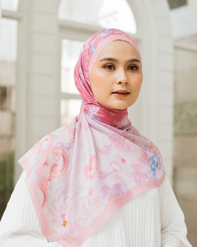 Louisa scarves haute pink