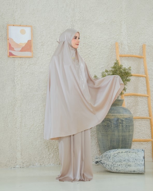 Aisya Prayer Robe - Jumbo Size