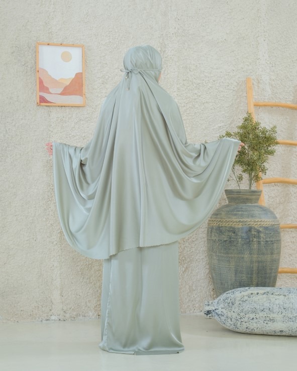 Aisya Prayer Robe - Jumbo Size