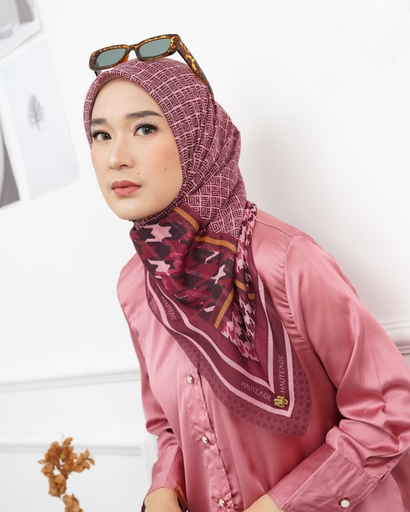 Dasiya Scarves - Maroon