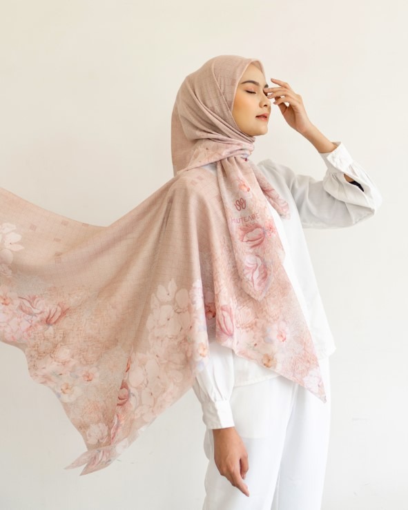 Gauri Scarves - Almond
