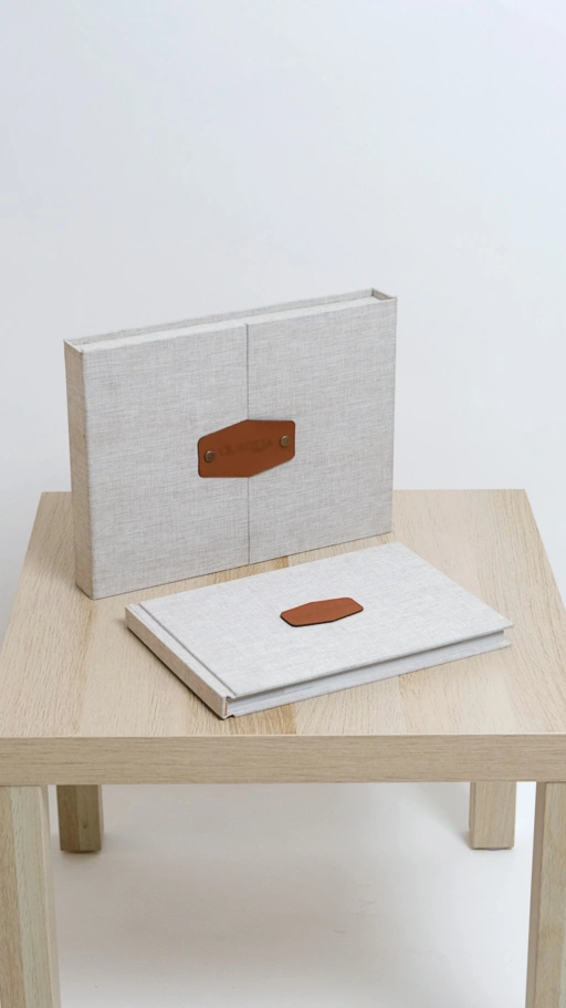 Image of Paket Cetak Album Magazine Box Minimalis 2 Kanvas Foto Laminasi