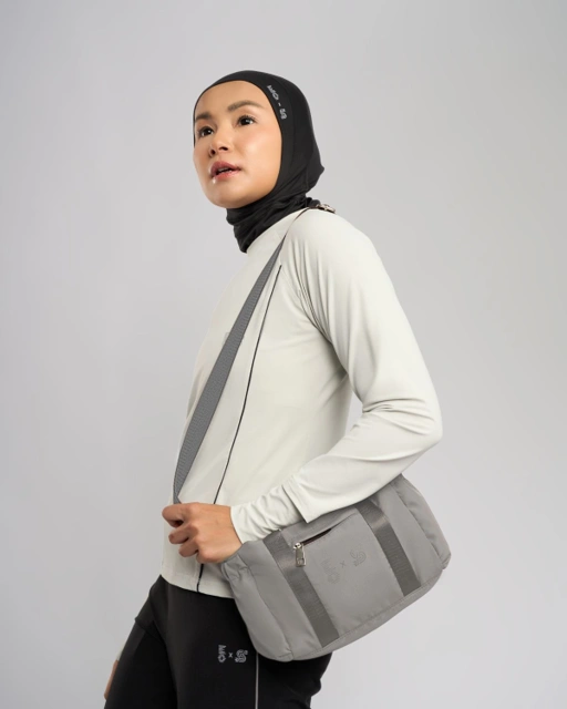 Image of EasyOn x Soraya Larasati - Soraya Essential Bag