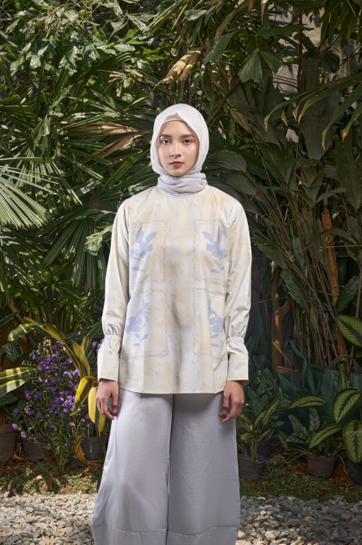 Image of Fitria Top - Blouse Wanita Premium