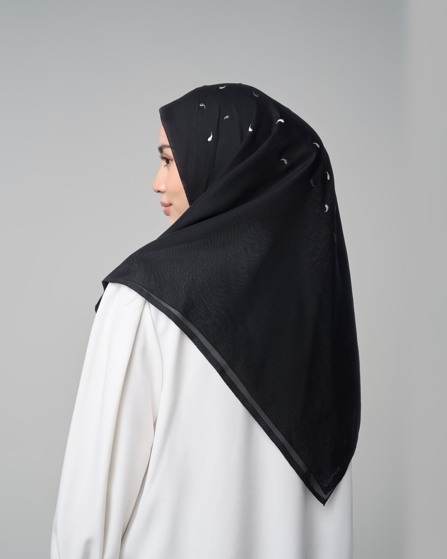 Aquira Embroidery - Hijab Segiempat Bordir Tetesan Air