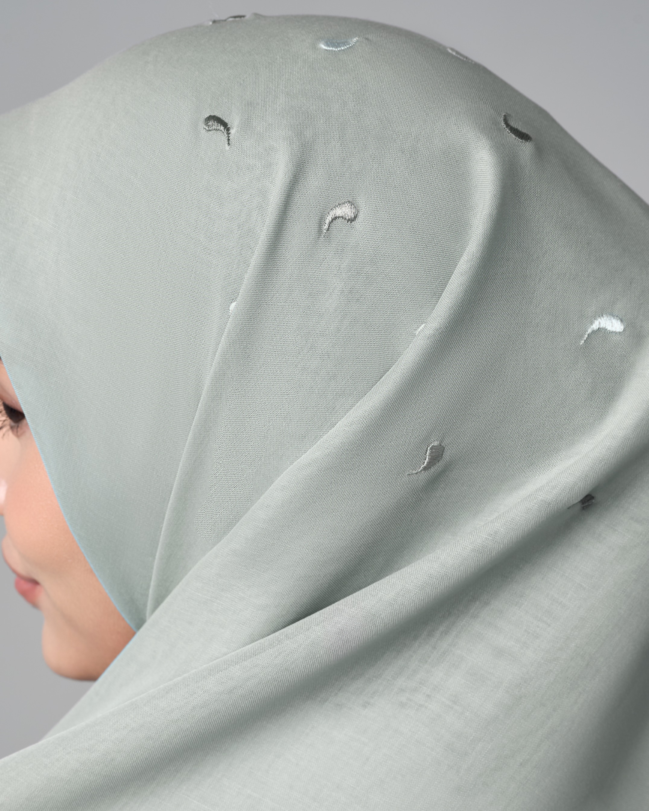 Aquira Embroidery - Hijab Segiempat Bordir Tetesan Air