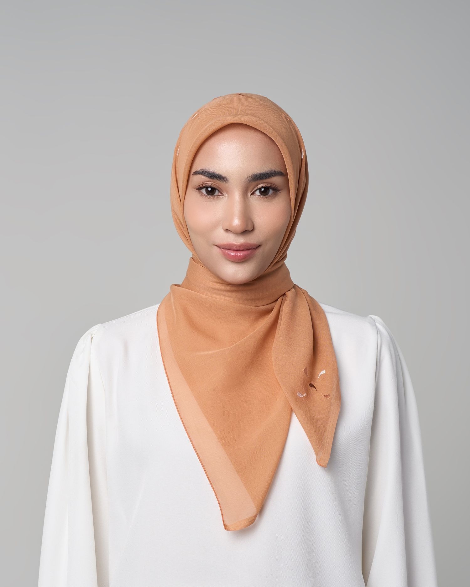 Aquira Embroidery - Hijab Segiempat Bordir Tetesan Air