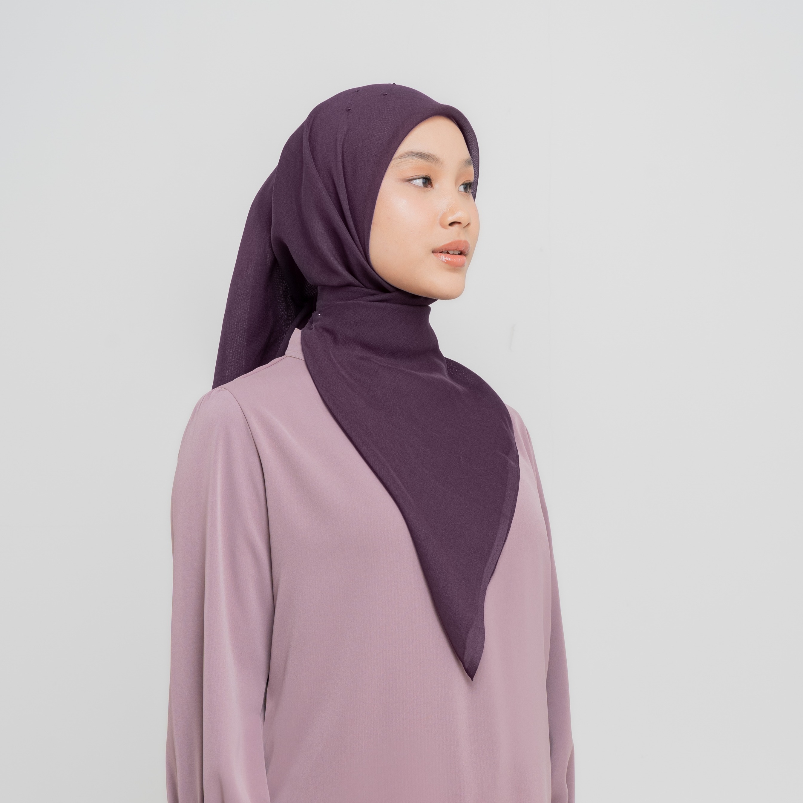 New Colors of Paris Swarovski 29 - Hijab Segiempat Swarovski Paris Japan Premium