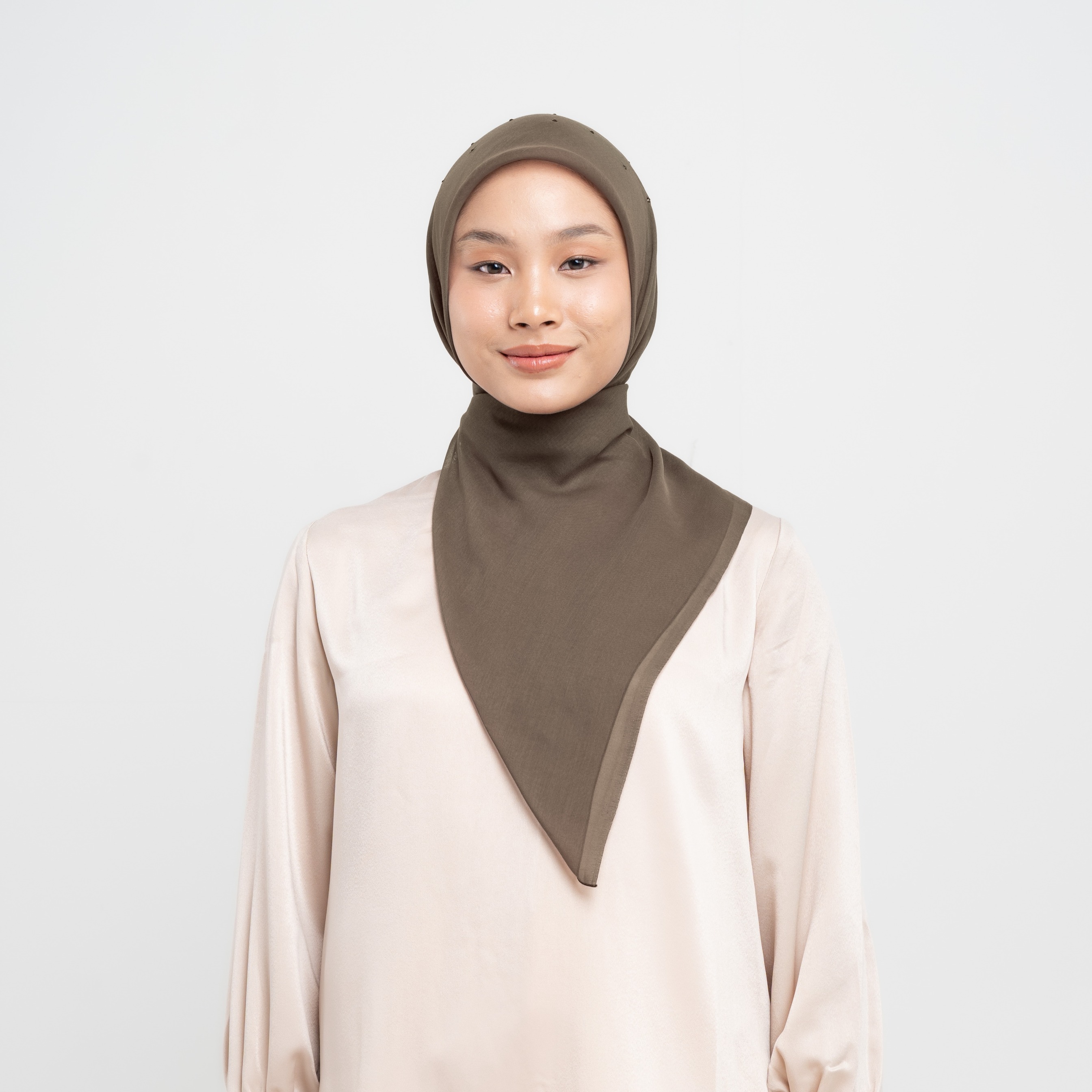 New Colors of Paris Swarovski 29 - Hijab Segiempat Swarovski Paris Japan Premium