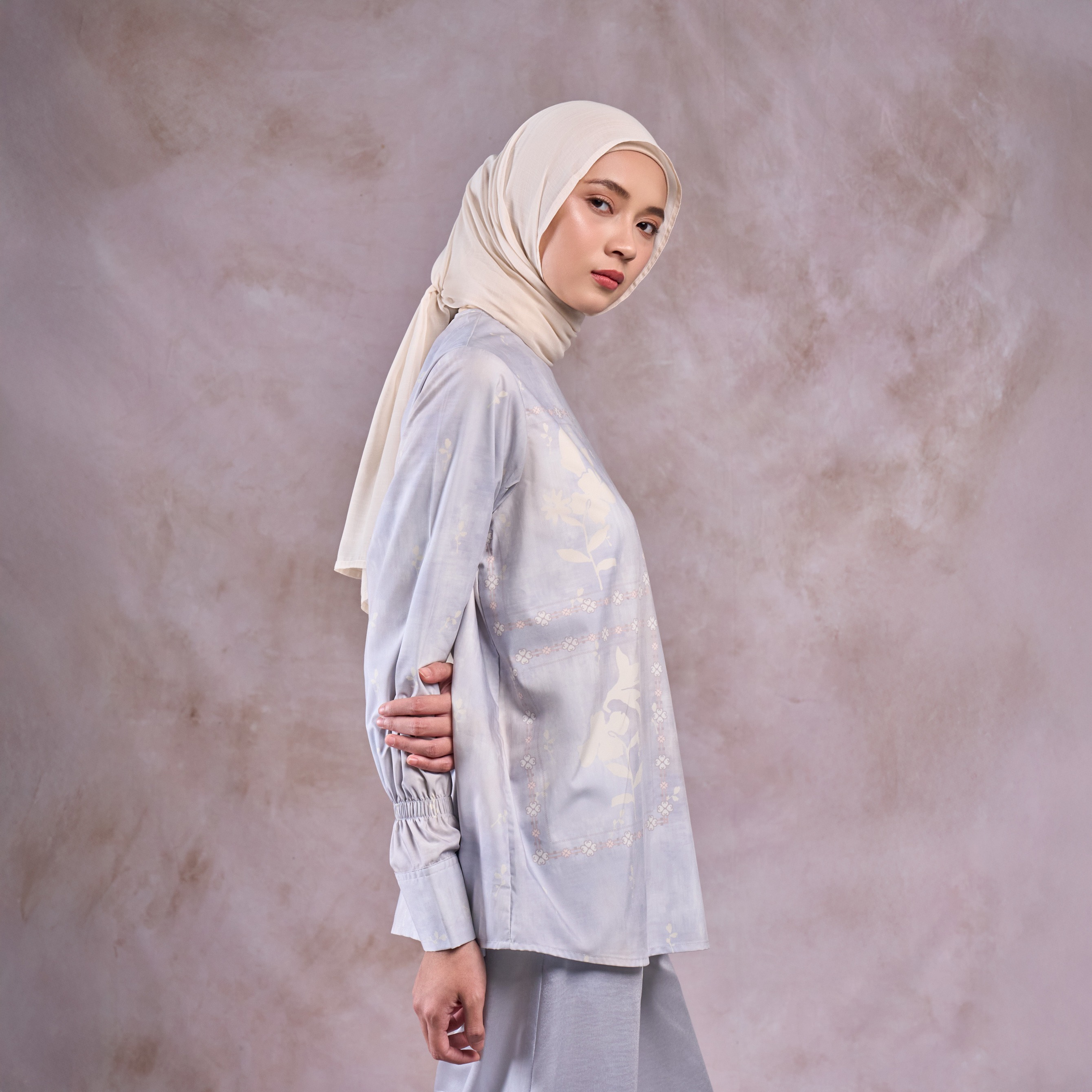 Fitria Top - Blouse Wanita Premium