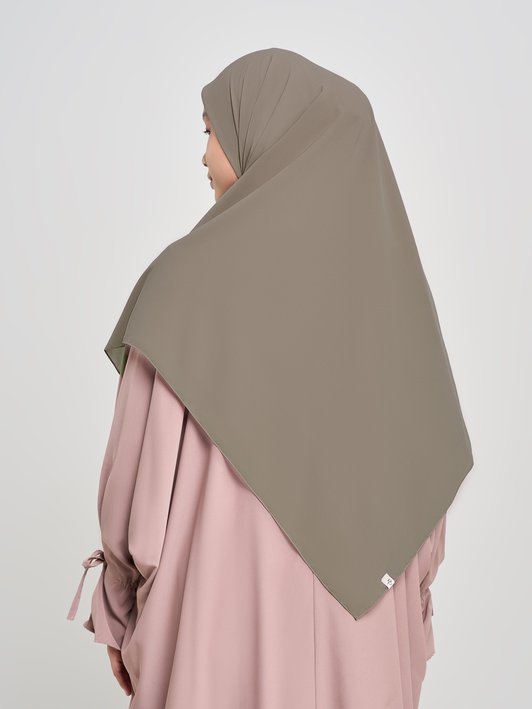 Hafsah Syar'i - Hijab Syar'i Segiempat
