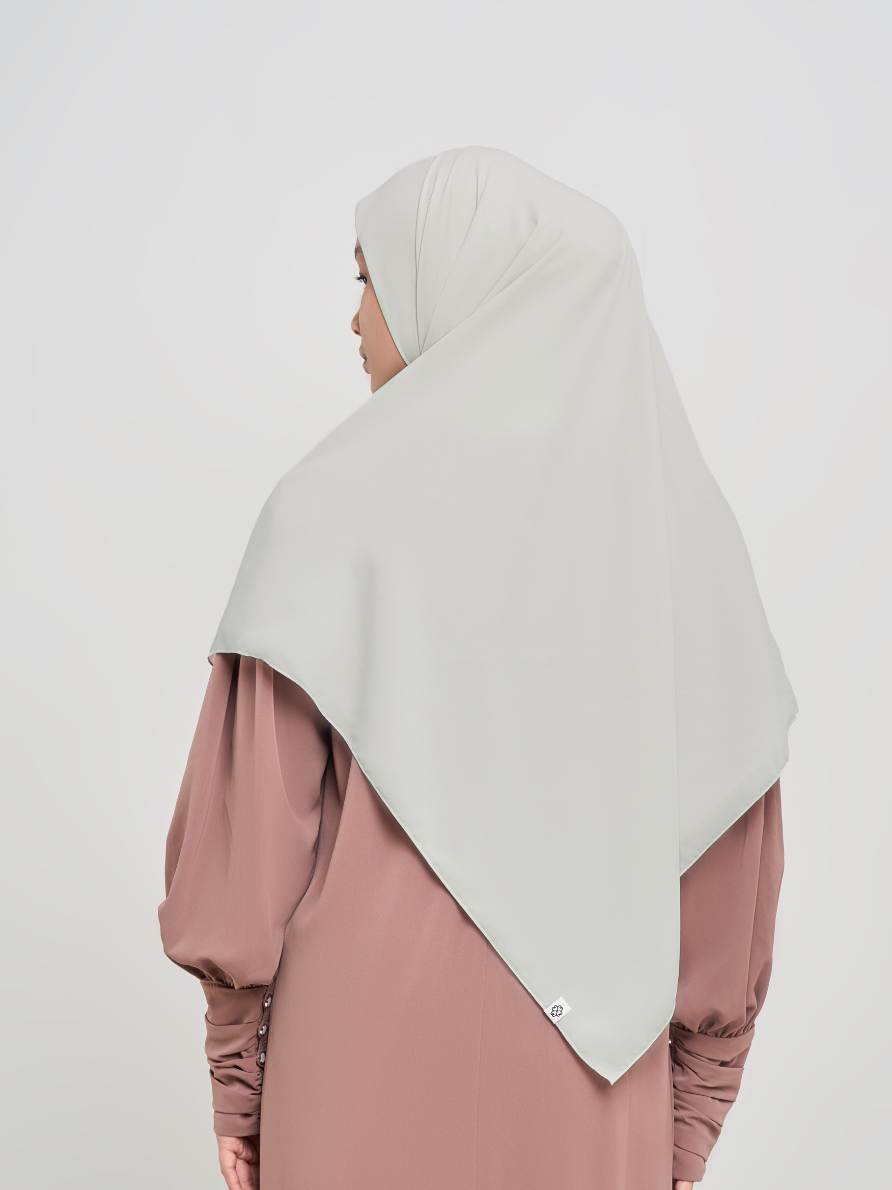 Hafsah Syar'i - Hijab Syar'i Segiempat