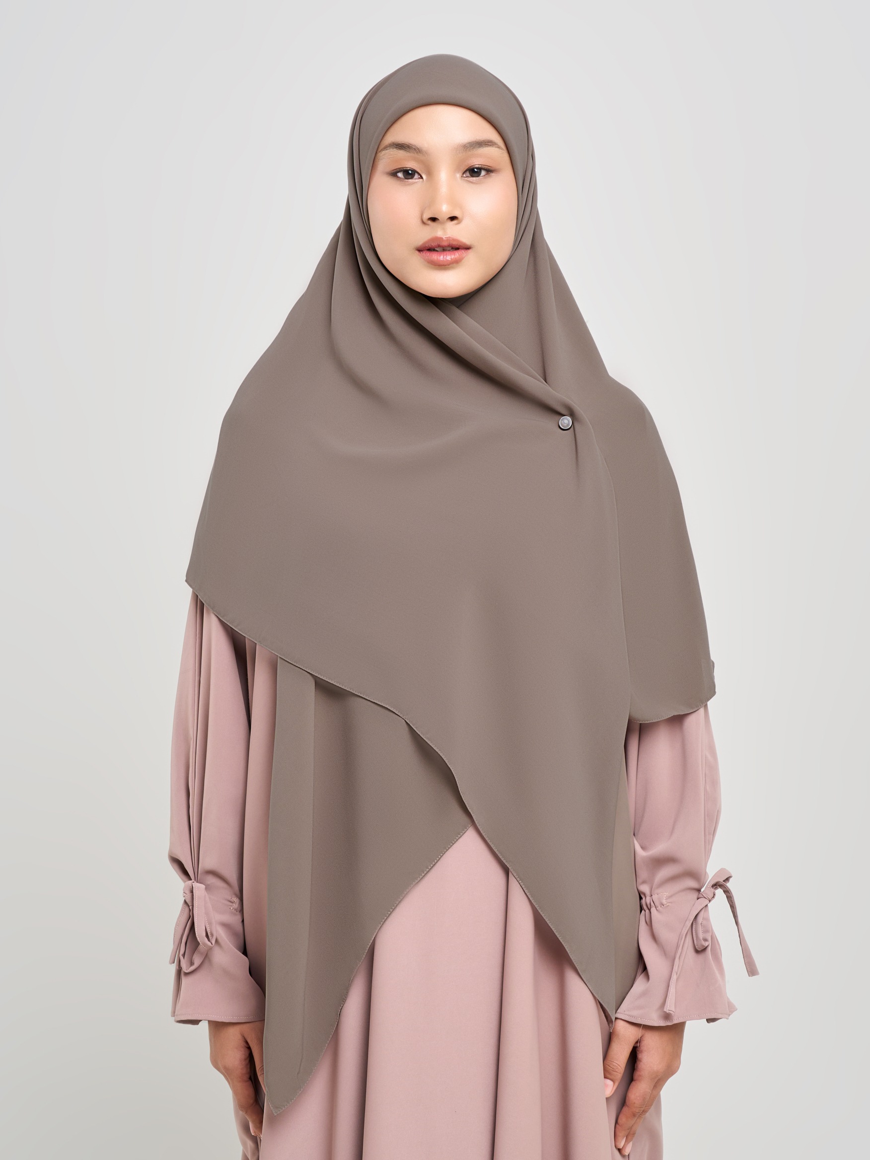Hafsah Syar'i - Hijab Syar'i Segiempat
