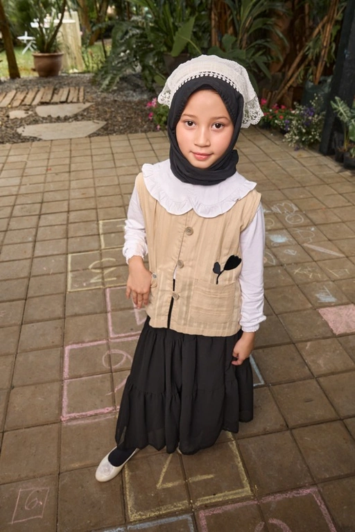 Image of Hanan Vest Kid - Outer Anak Premium