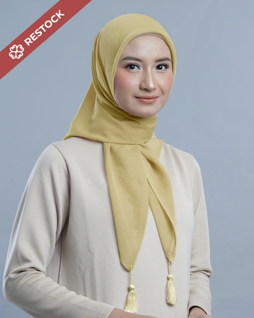 Image of Plain Tassel Yellow & Orange Series - Hijab Ronce Segiempat Paris Jepang Premium
