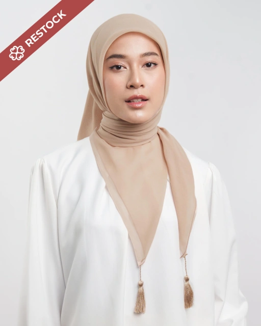Image of Plain Tassel Brown Series - Hijab Ronce Segiempat Paris Jepang Premium