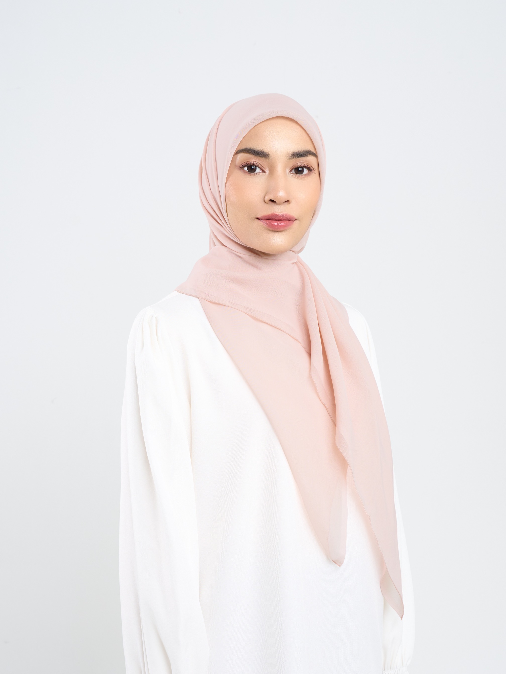 Plain Paris - Hijab Segiempat Paris Jepang Premium Red, Pink & Peach Series