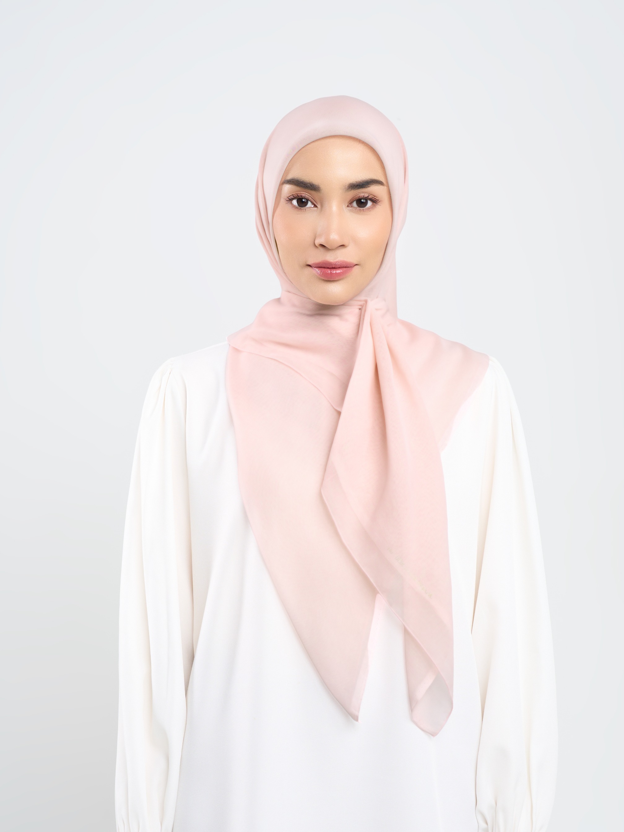 Plain Paris - Hijab Segiempat Paris Jepang Premium Red, Pink & Peach Series