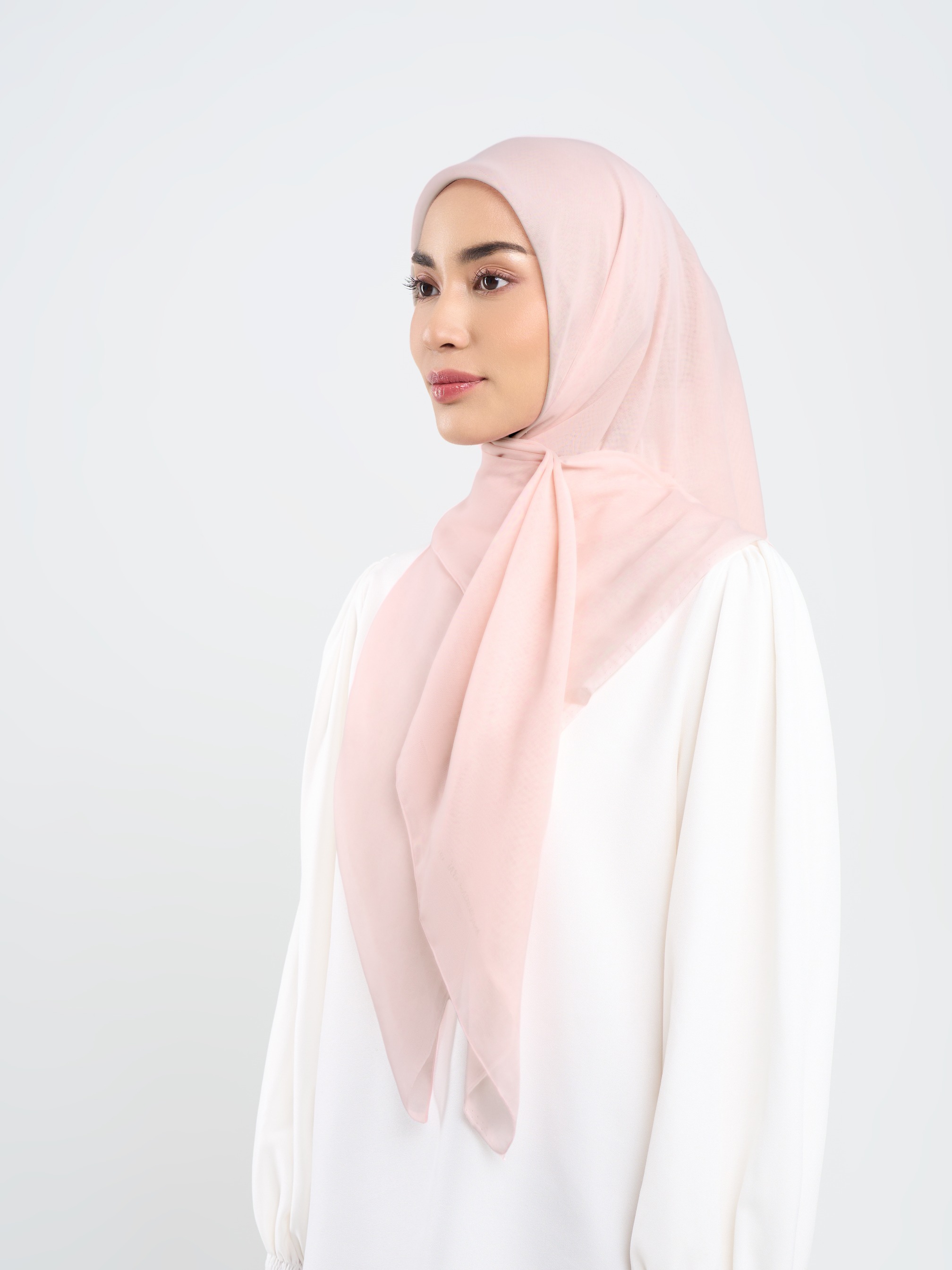 Plain Paris - Hijab Segiempat Paris Jepang Premium Red, Pink & Peach Series