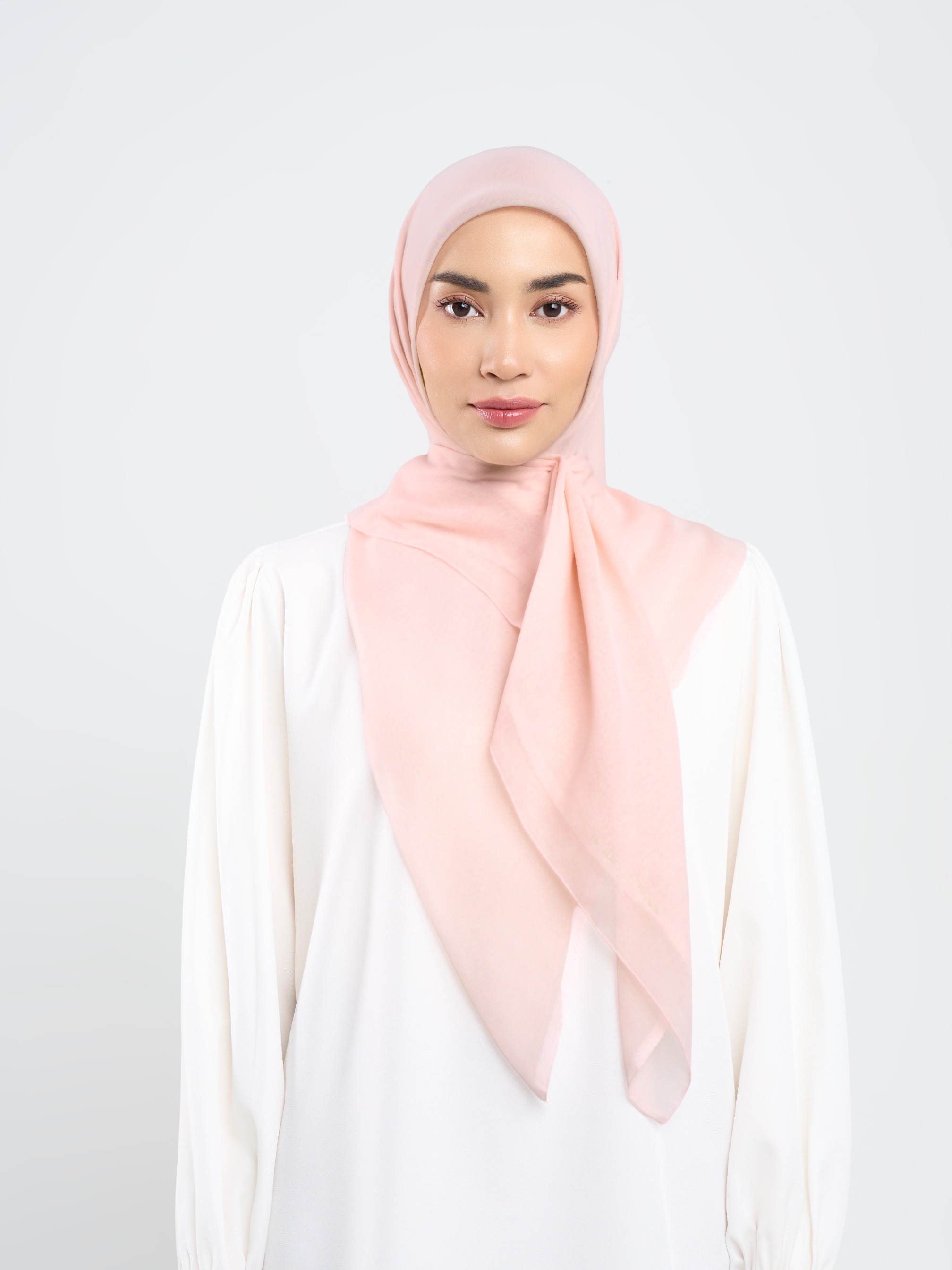 Plain Paris - Hijab Segiempat Paris Jepang Premium Red, Pink & Peach Series