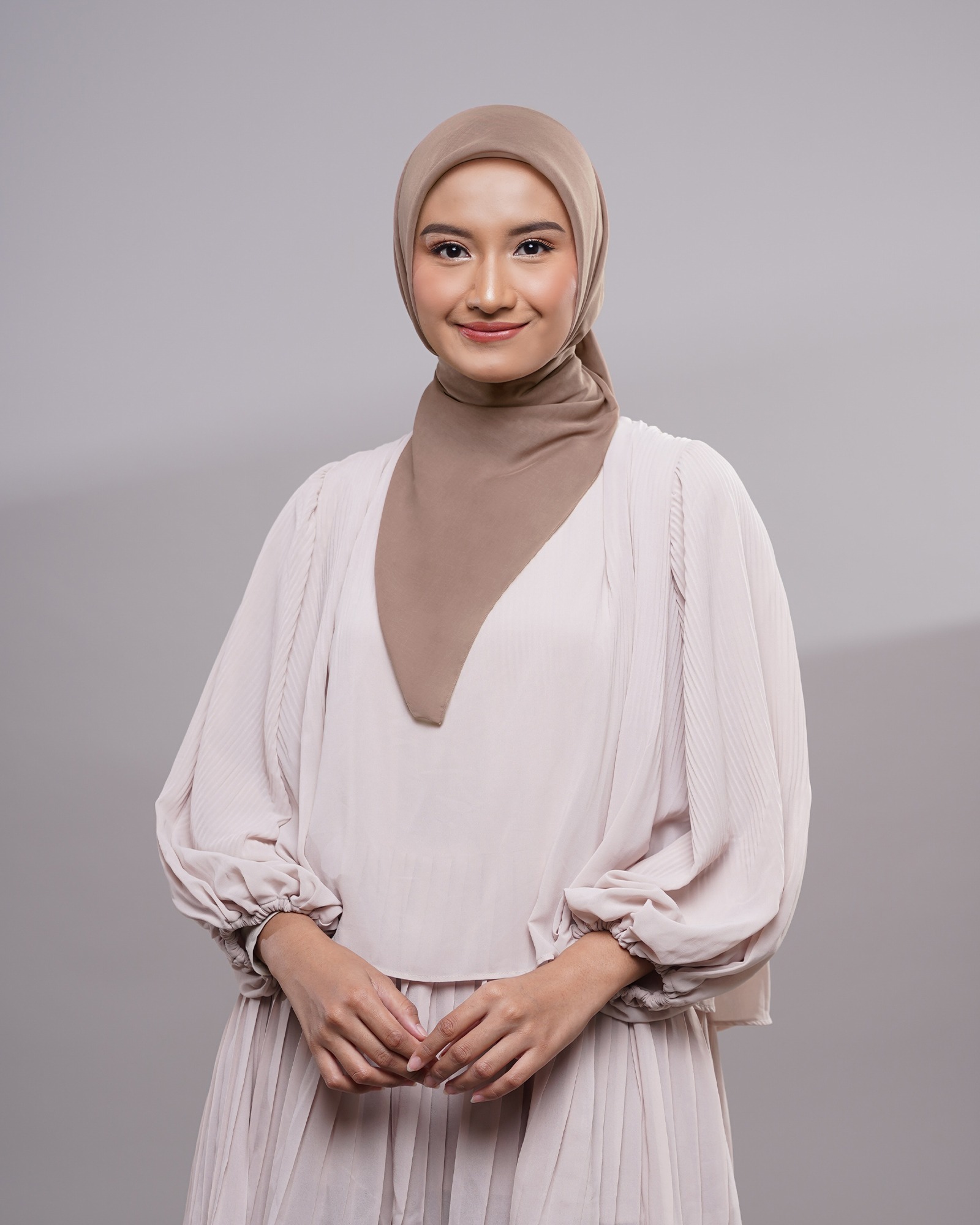 Plain Paris - Hijab Segiempat Paris Jepang Premium Brown and Cream Series