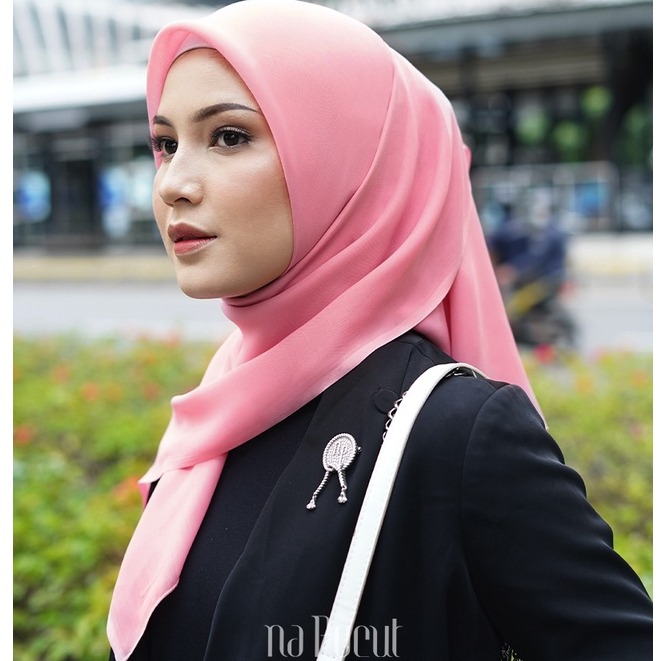 Plain Twill Series - Hijab Segiempat Paris Jepang Premium