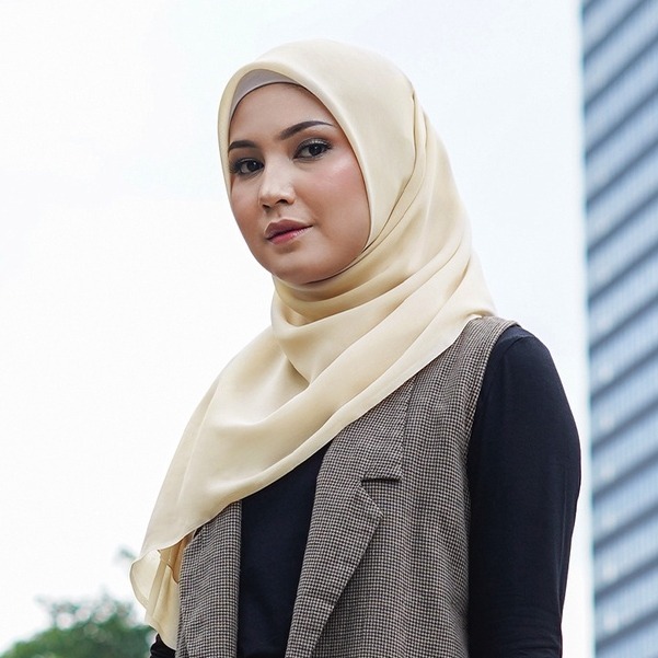 Plain Twill Series - Hijab Segiempat Paris Jepang Premium