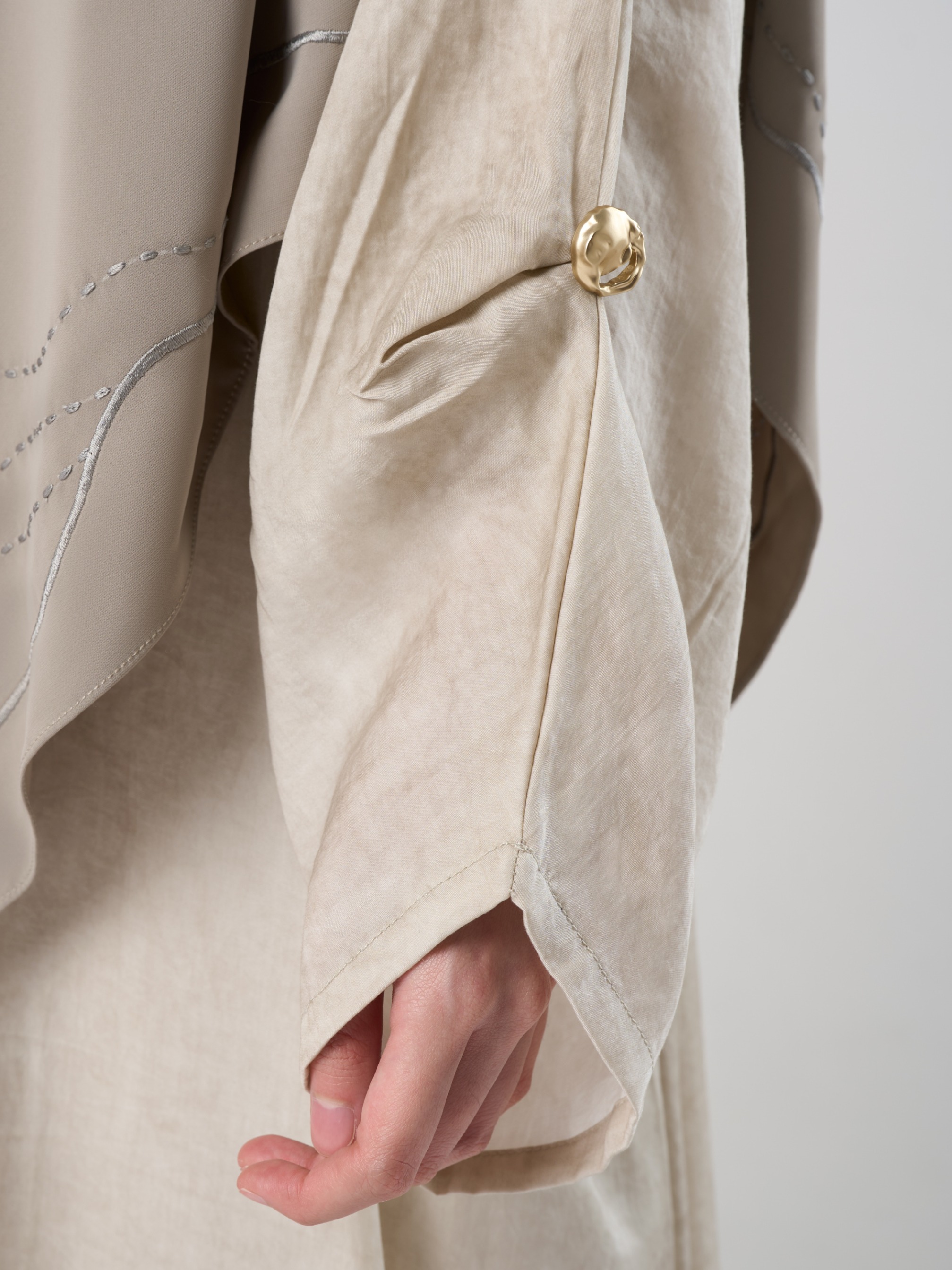 Rihlah Abaya - Abaya Tencel Premium