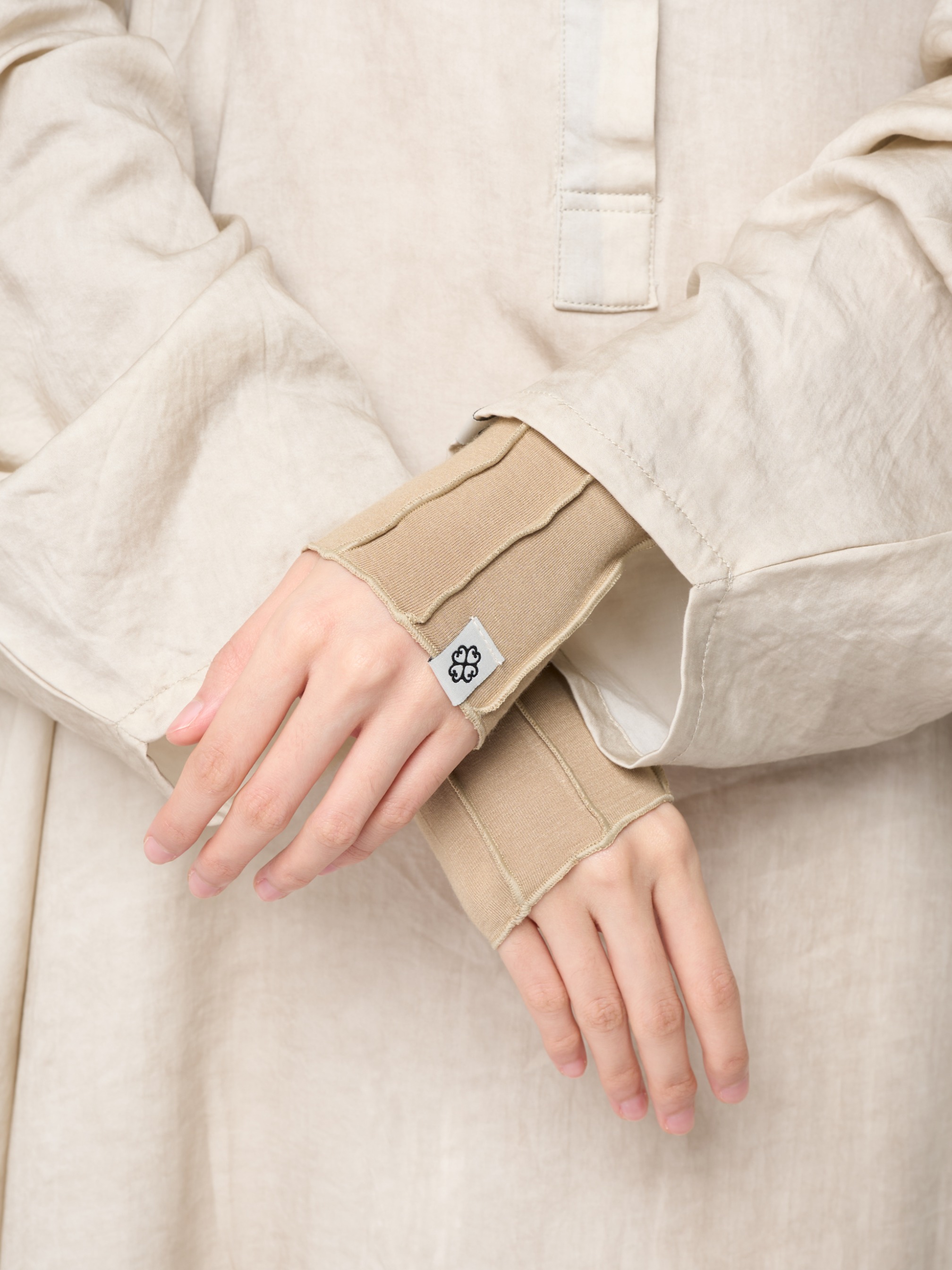 Safi Handsock - Manset Tangan Tencel