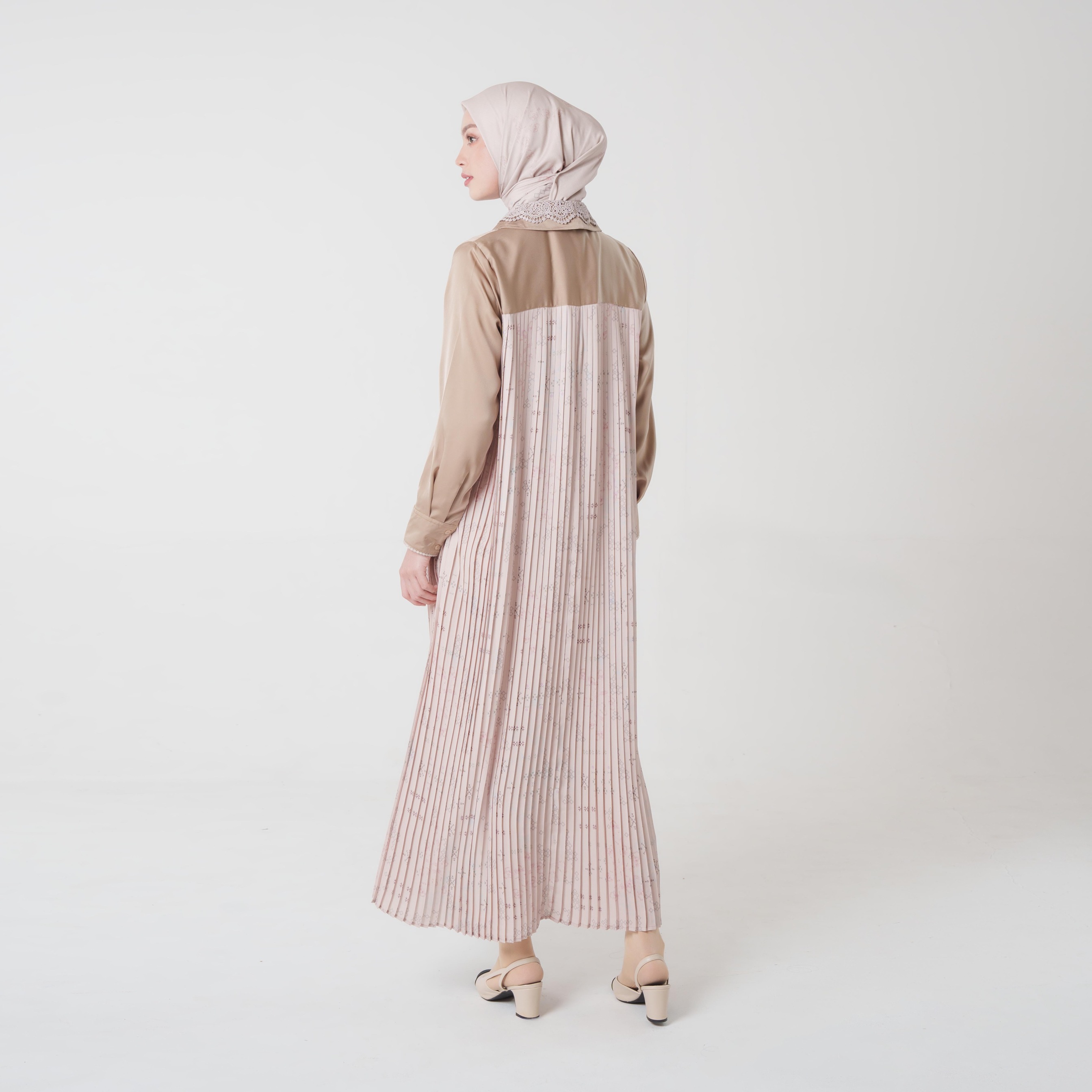 Izana Dress - Dress Silk Premium
