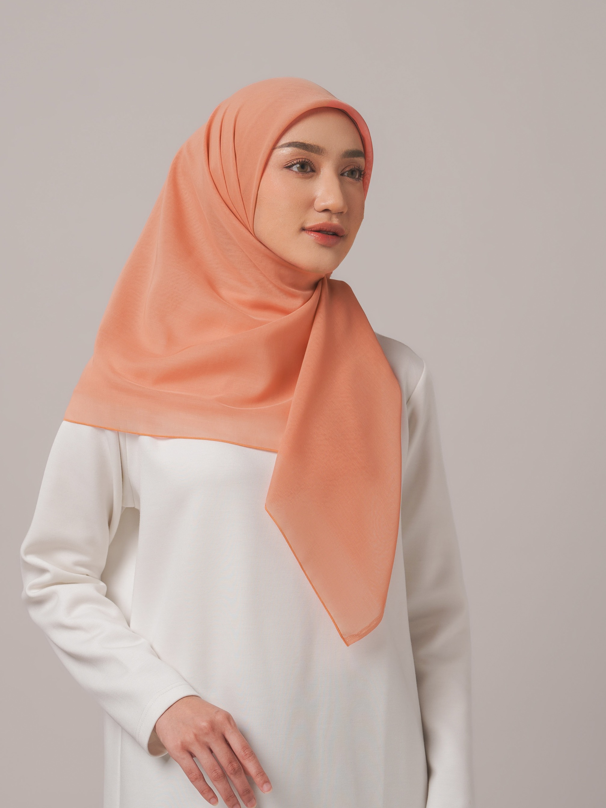 Plain Paris Yellow & Orange Series - Hijab Segiempat Paris Jepang Premium