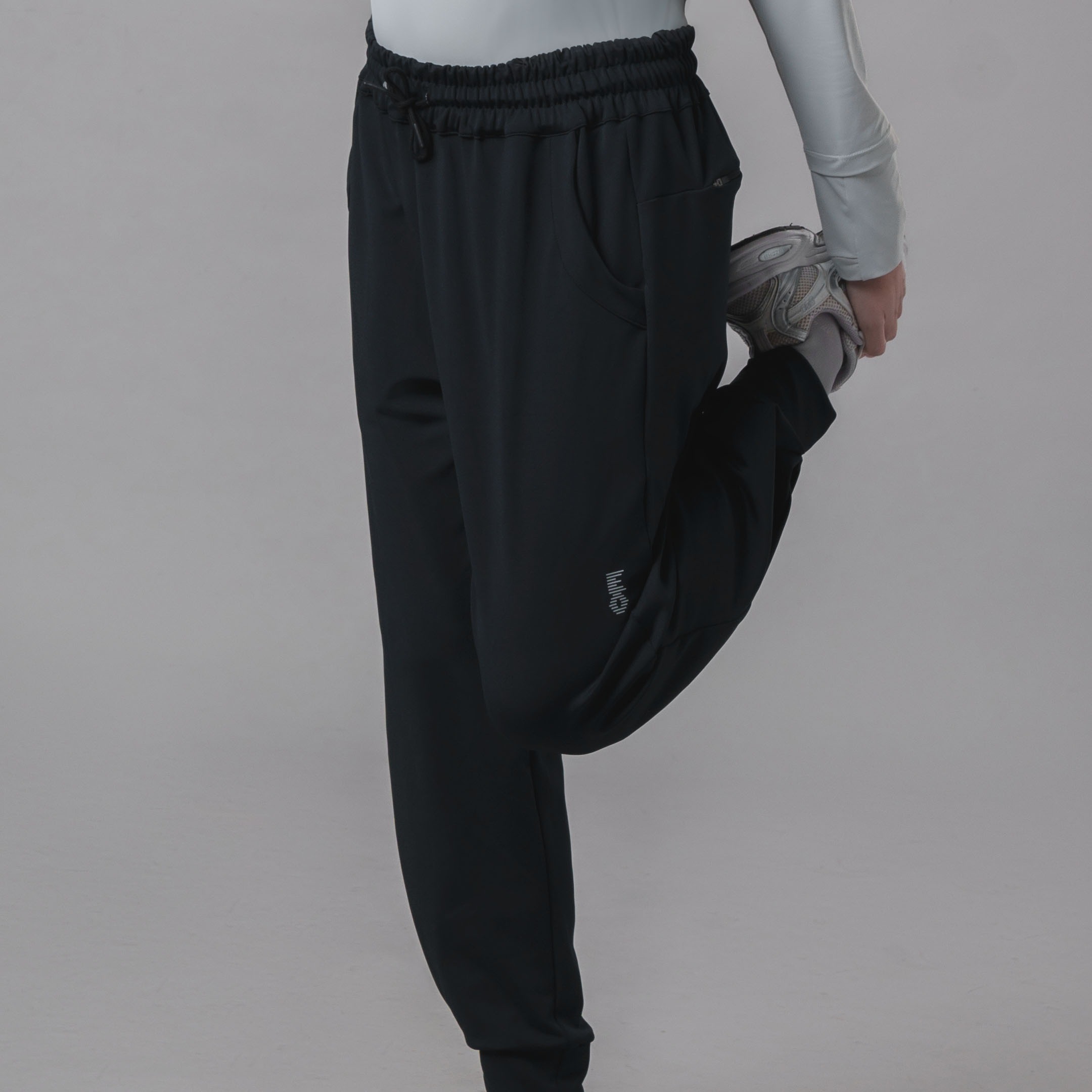 EasyOn Celia Jogger Pants - Celana Training Olahraga