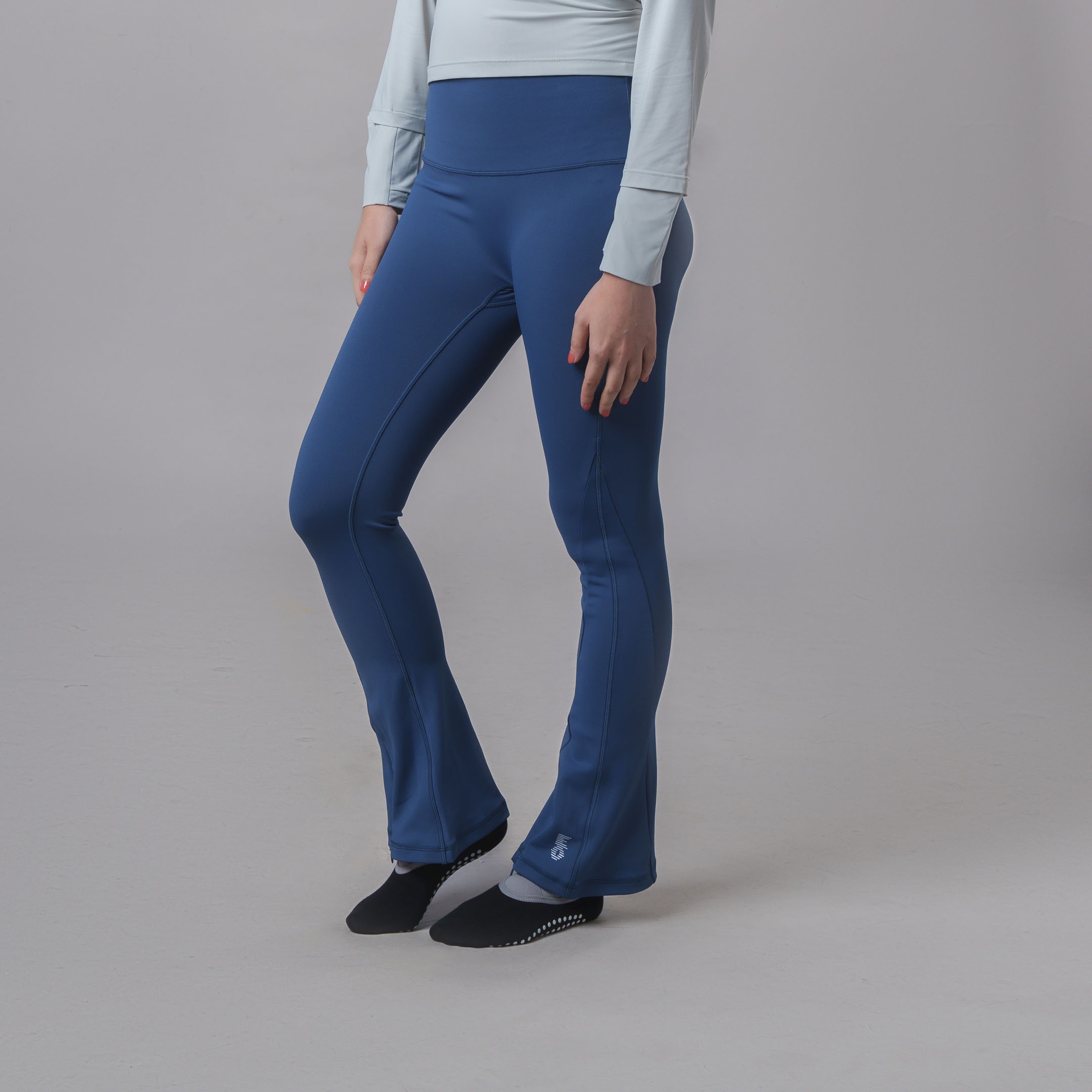 EasyOn Emma Bootcut Legging - Celana Legging Olahraga