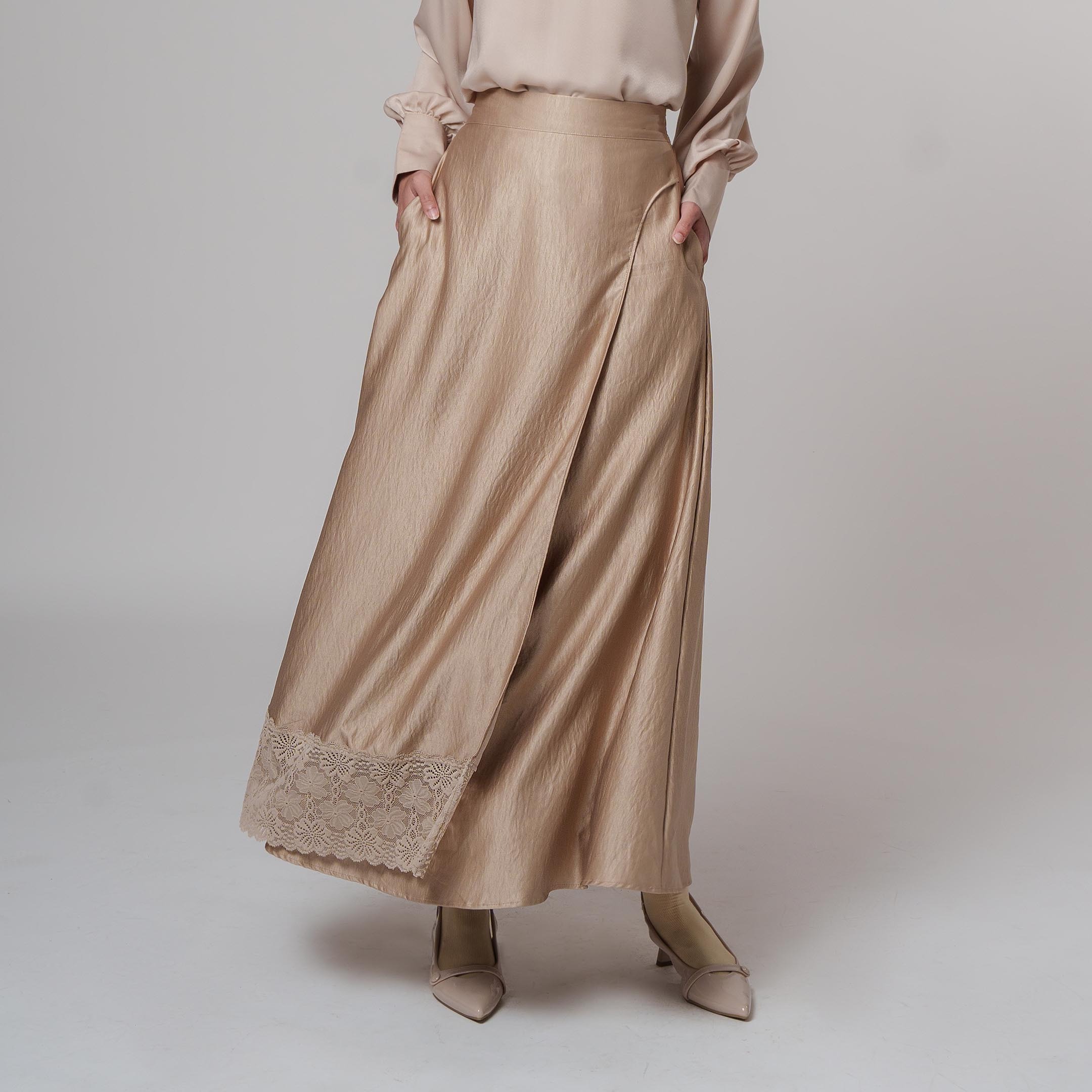 Hilya Skirt - Rok Satin Silk Premium