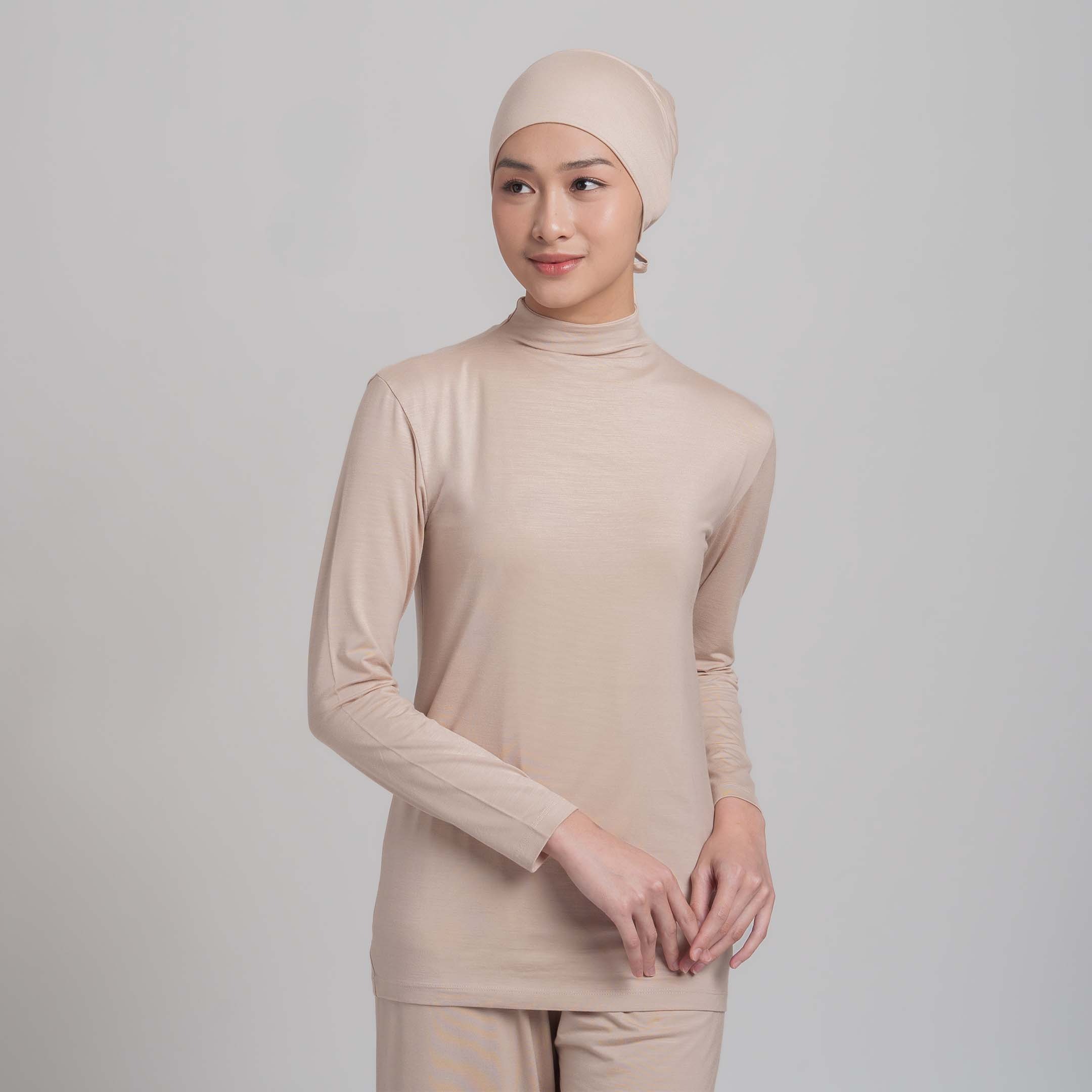 Essential Turtleneck Top - Manset Tencel Premium