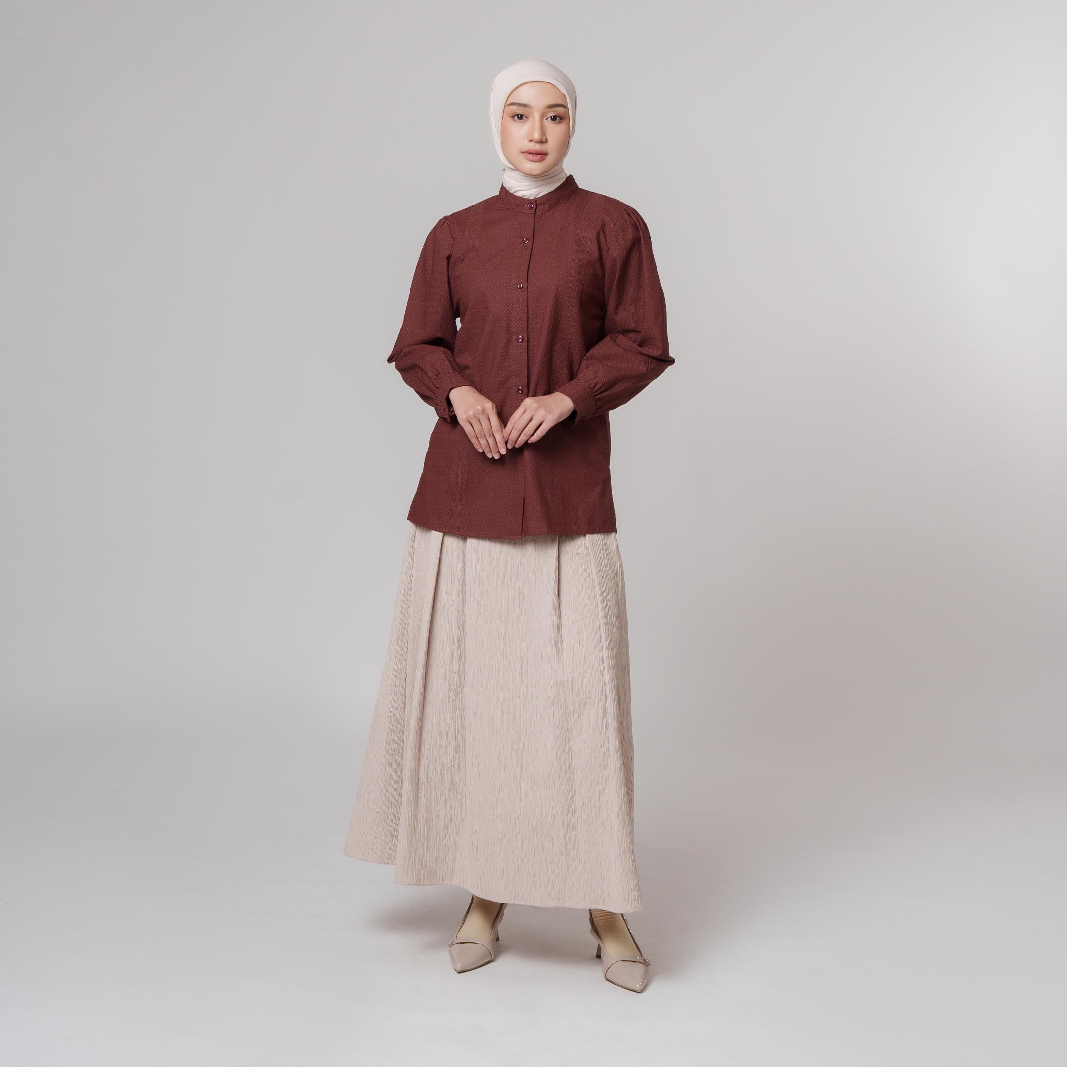 Rayan Top - Kemeja Bordir Wanita