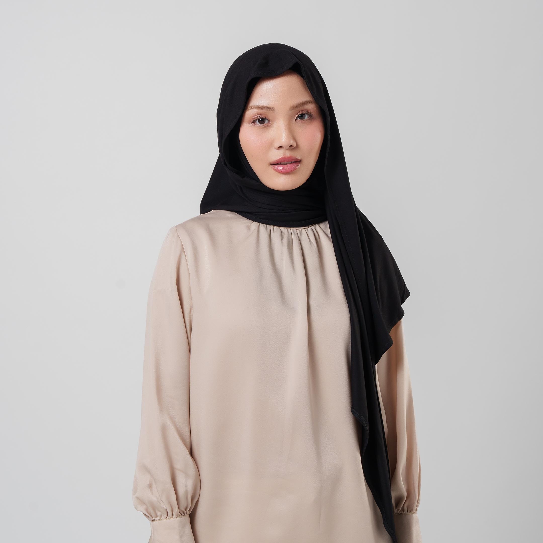 Mira Inner Pahmina Detail