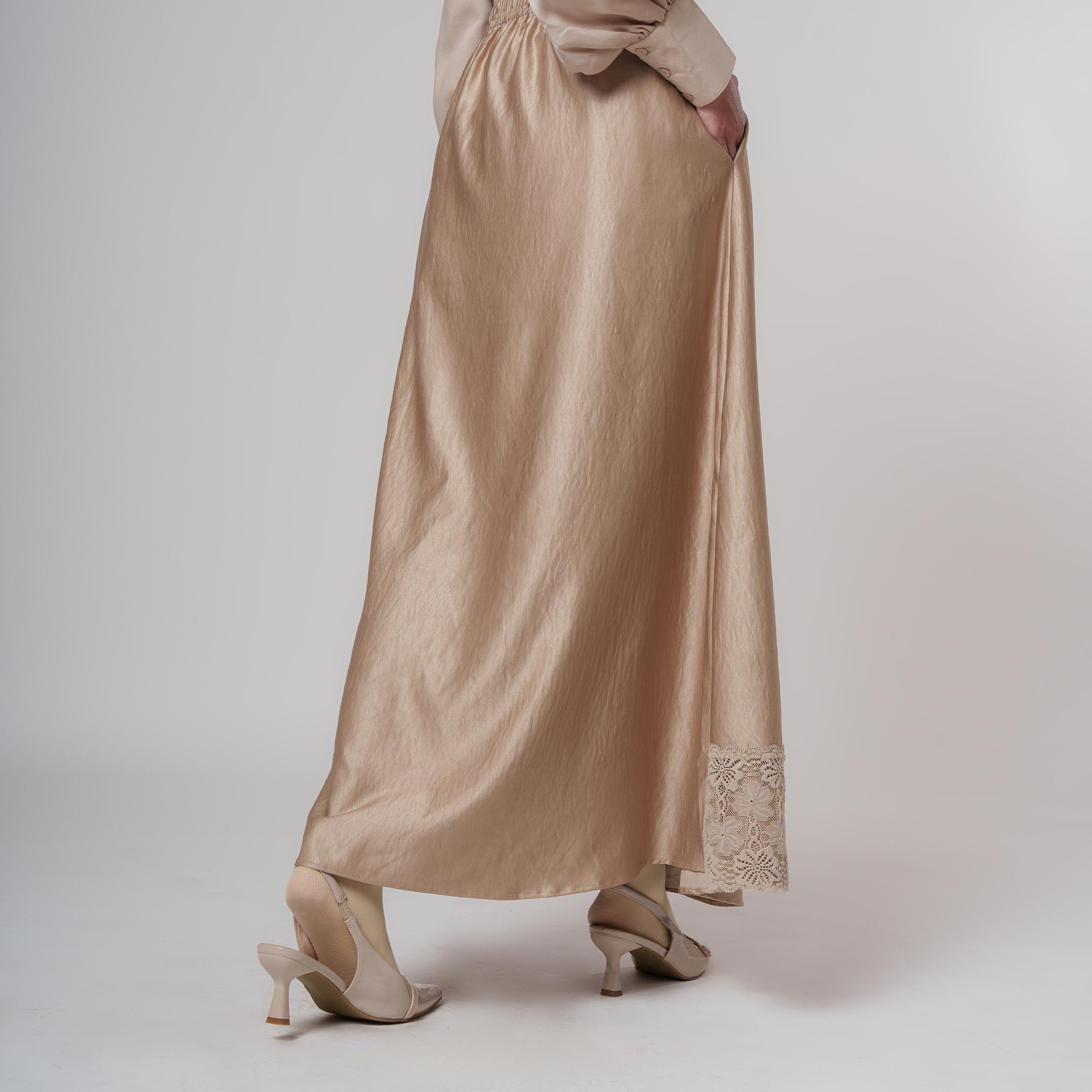 Hilya Skirt - Rok Satin Silk Premium