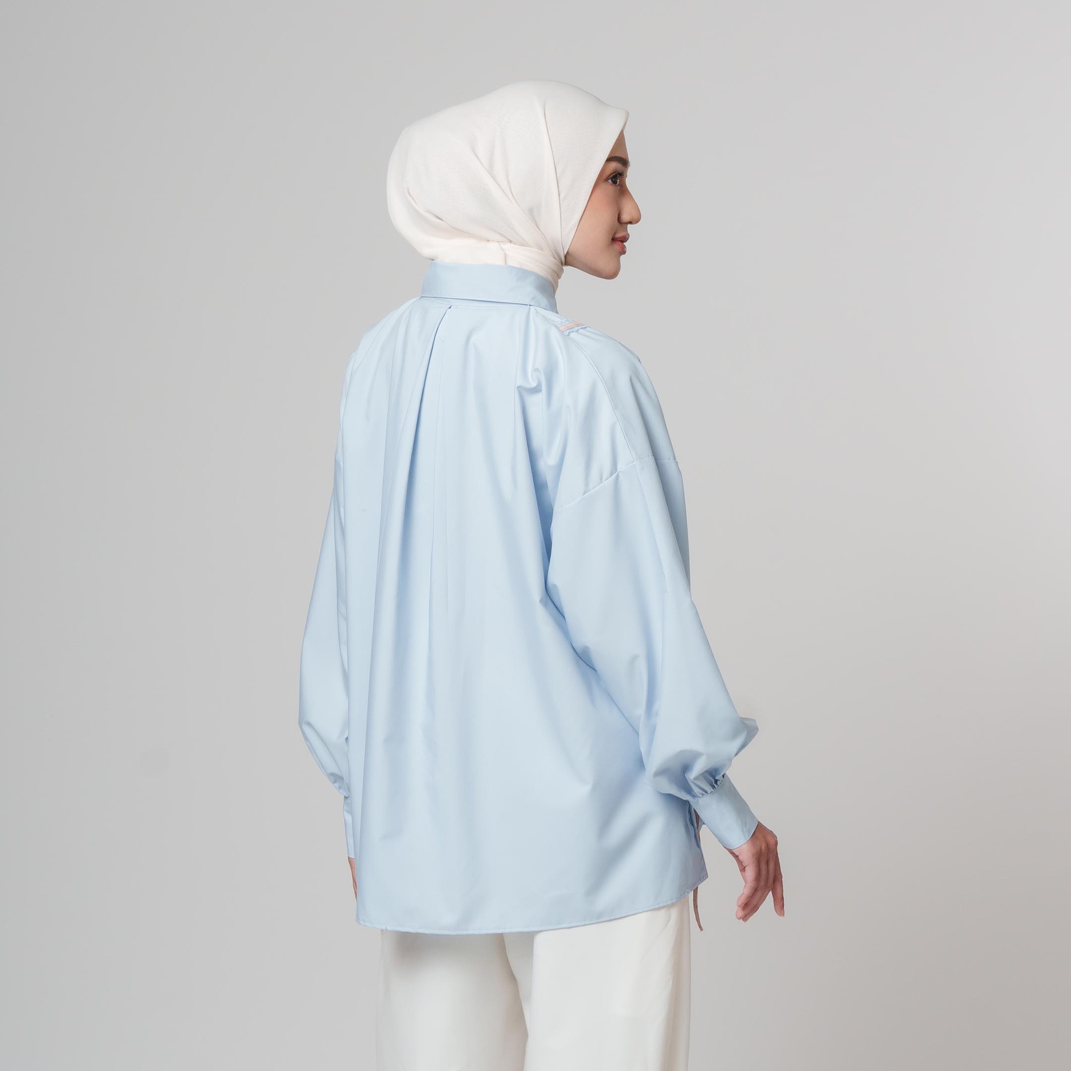 Mahira Top - Kemeja Oversize Lengan Balon