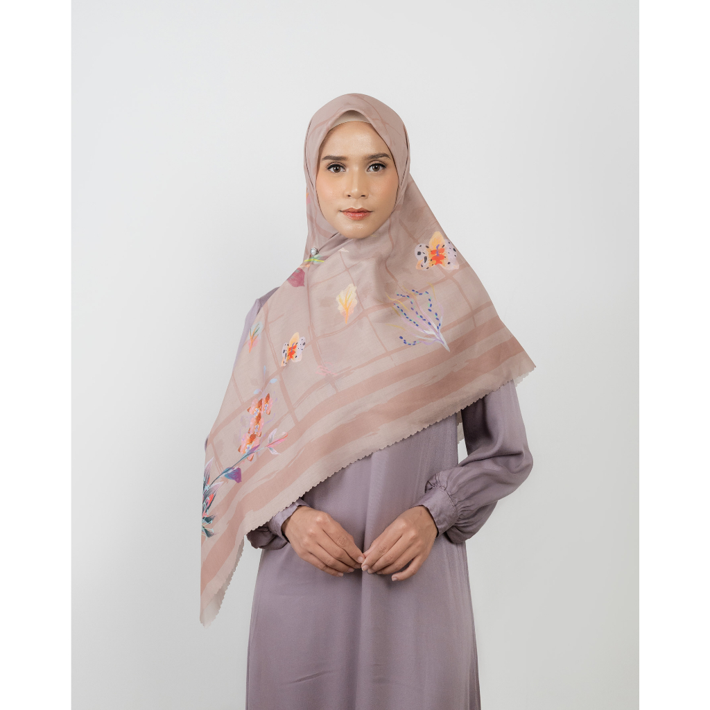 Furawa Syar'i Scarf - Hijab Segiempat Printing Premium