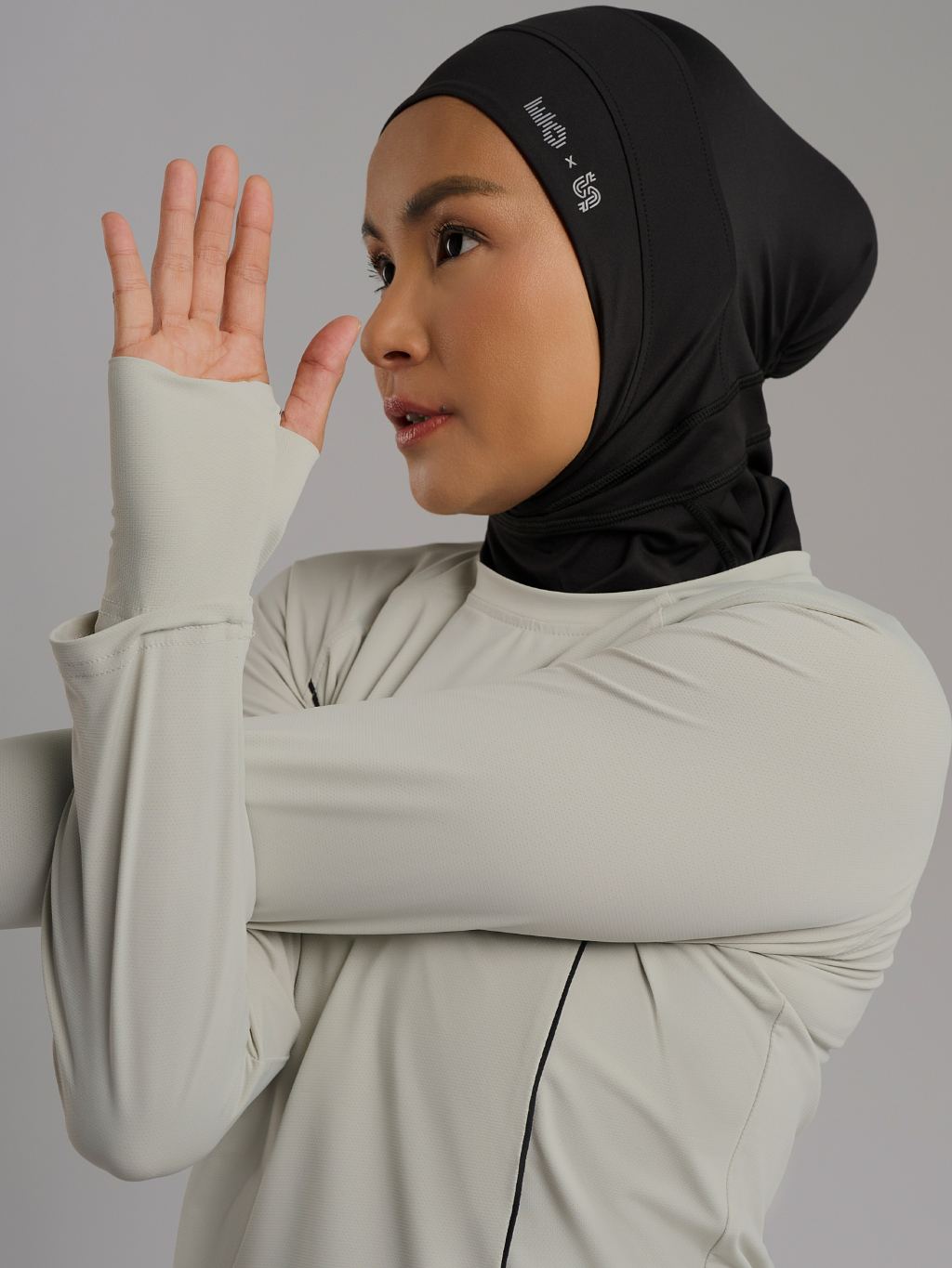 EasyOn x Soraya Larasati - Soraya Jersey Top
