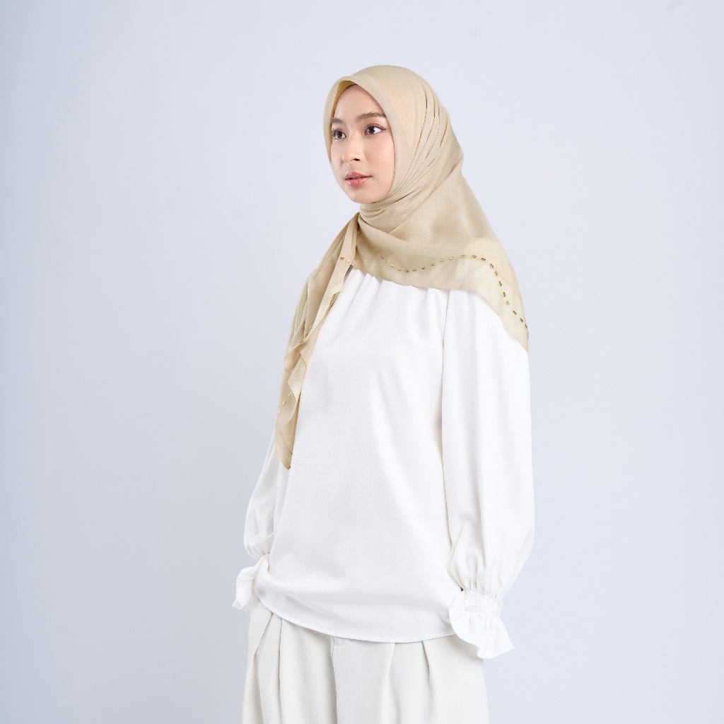 Haniya Embroidery - Hijab Segiempat Bordir Jejak Langkah