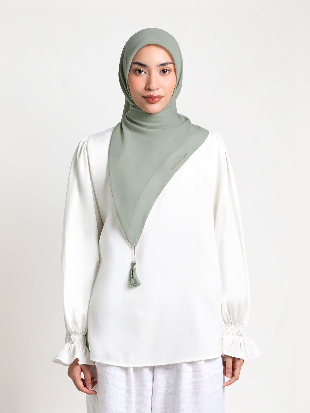 Plain Tassel - Hijab Segiempat Paris Jepang Premium Ronce 115 x 115 cm