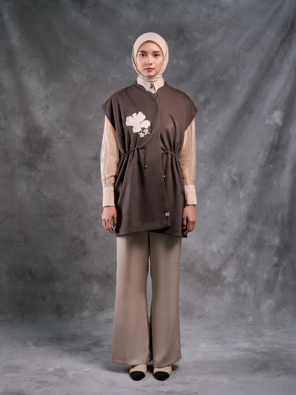 Maysa Vest - Suede Outer Premium
