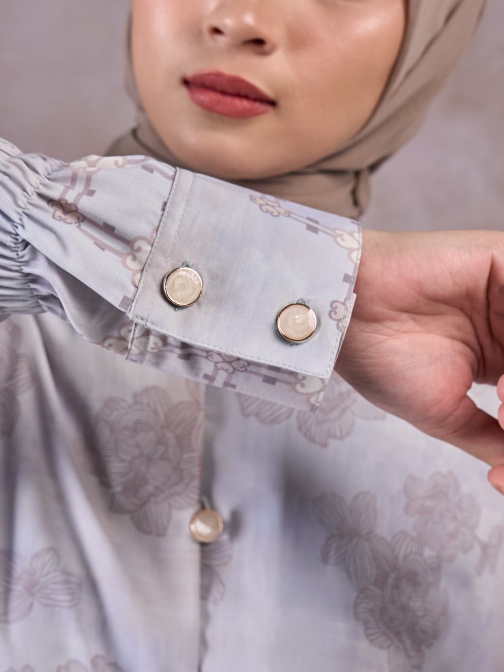 Qamila Tunic - Tunik Motif Bunga