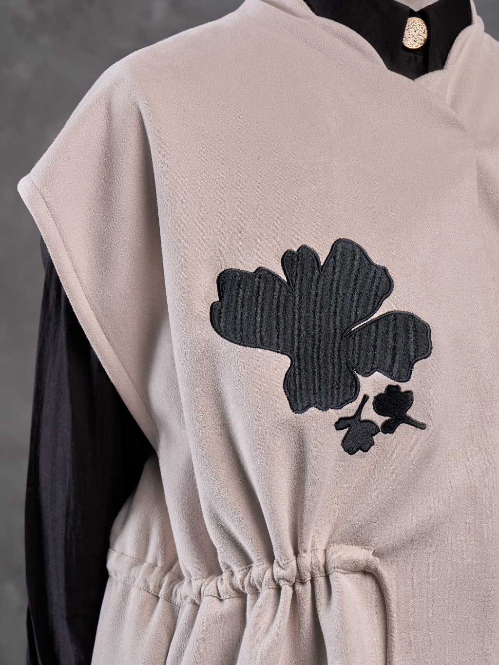 Maysa Vest - Suede Outer Premium
