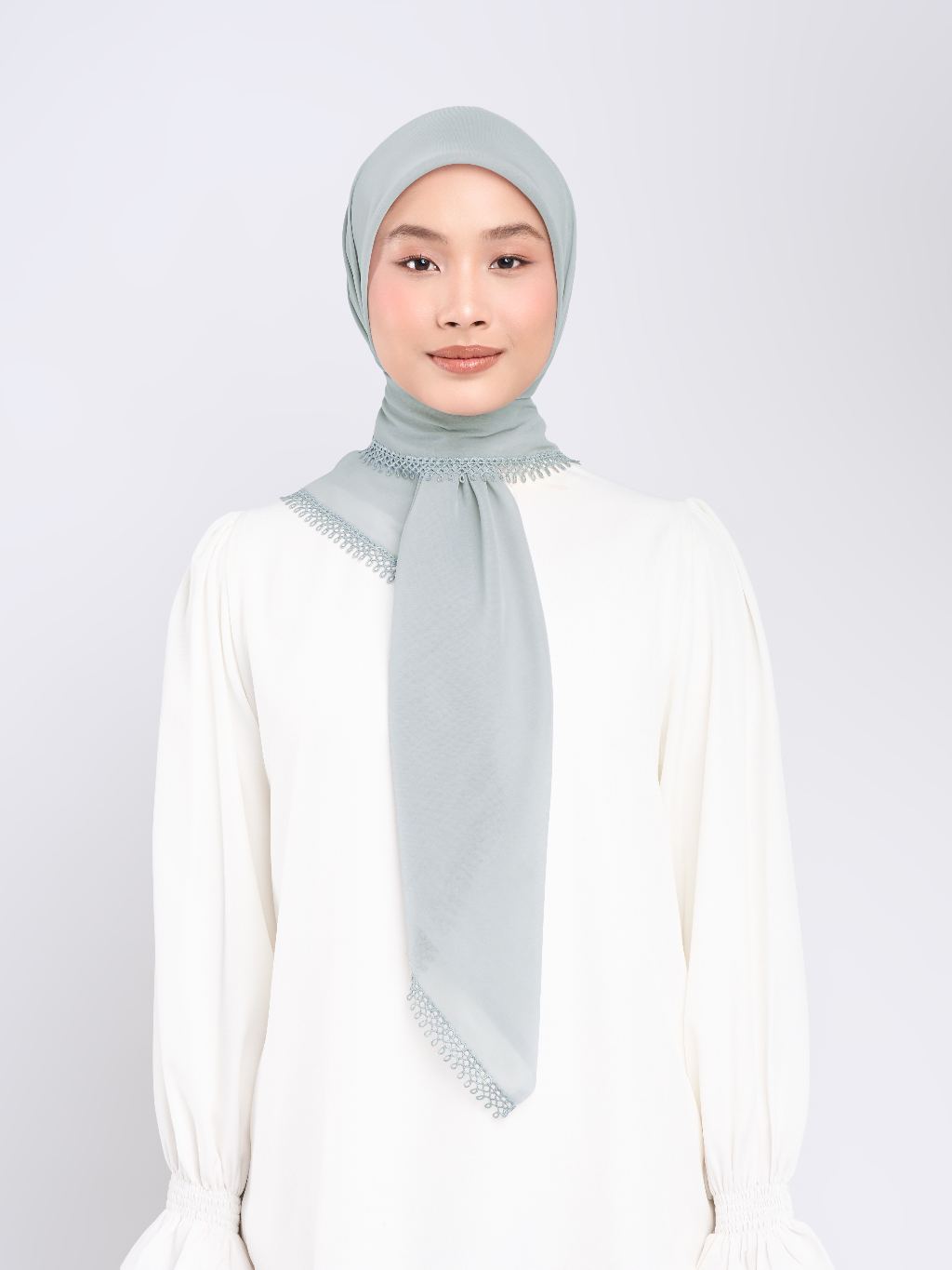 Erelia Embroidery - Hijab Segiempat Bordir Tepi Geometris