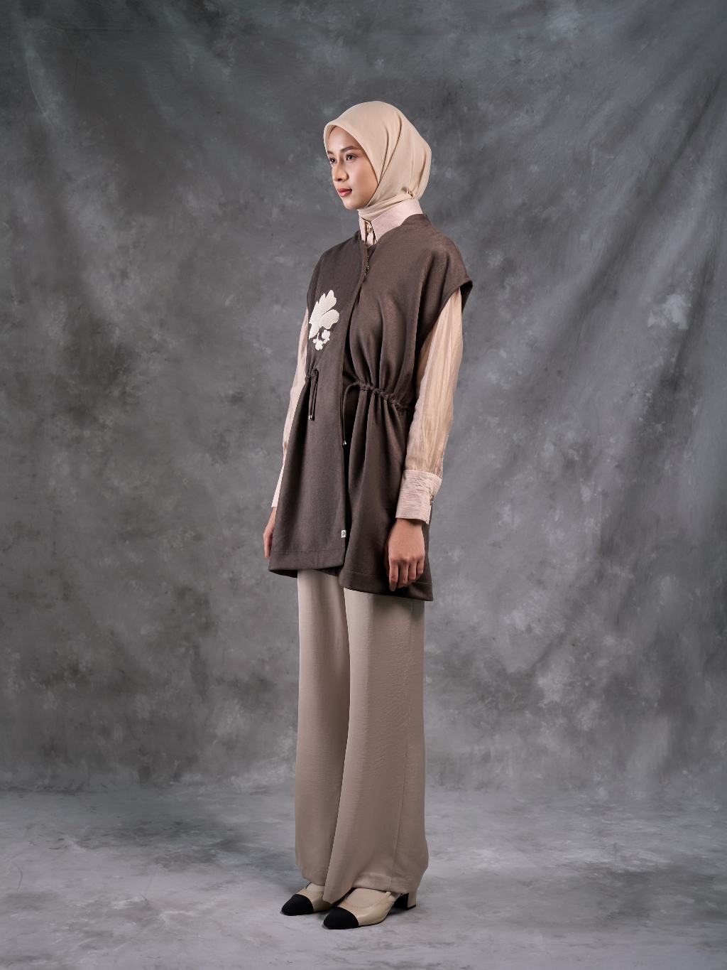 Maysa Vest - Suede Outer Premium