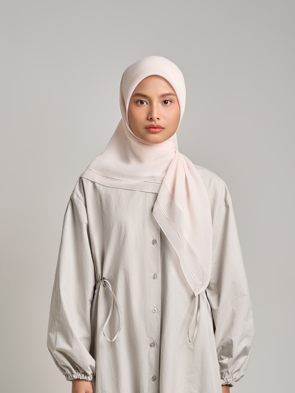 Afiya Embroidery - Hijab Segiempat Bordir Geometris & Bunga
