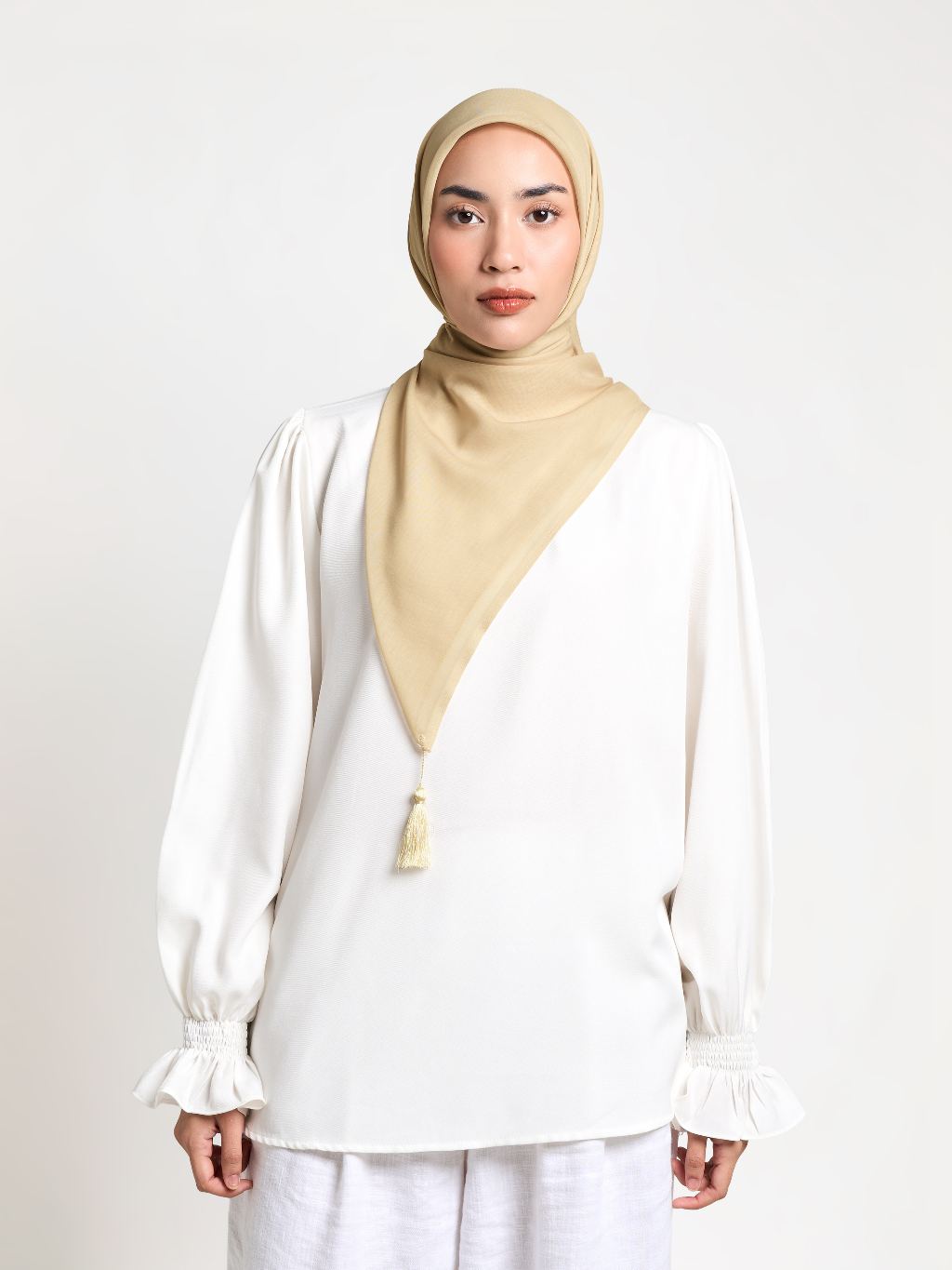 Plain Tassel - Hijab Segiempat Paris Jepang Premium Ronce 115 x 115 cm